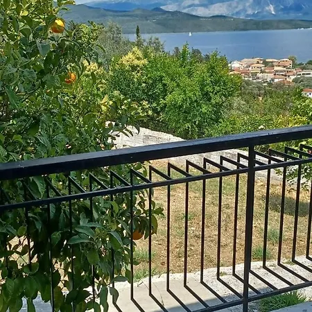 Nikiana's View, 3 Bedroom * Nikiána